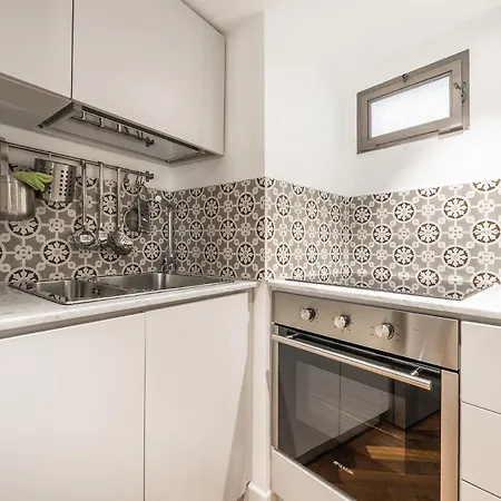 Apartman Genovesi - Design In Centro Storico *