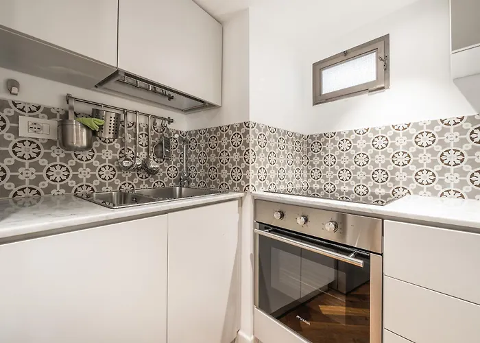 Апартаменты Genovesi - Design In Centro Storico *