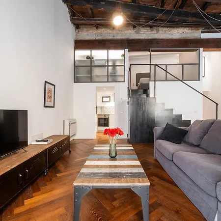 Апартаменты Genovesi - Design In Centro Storico Кальяри